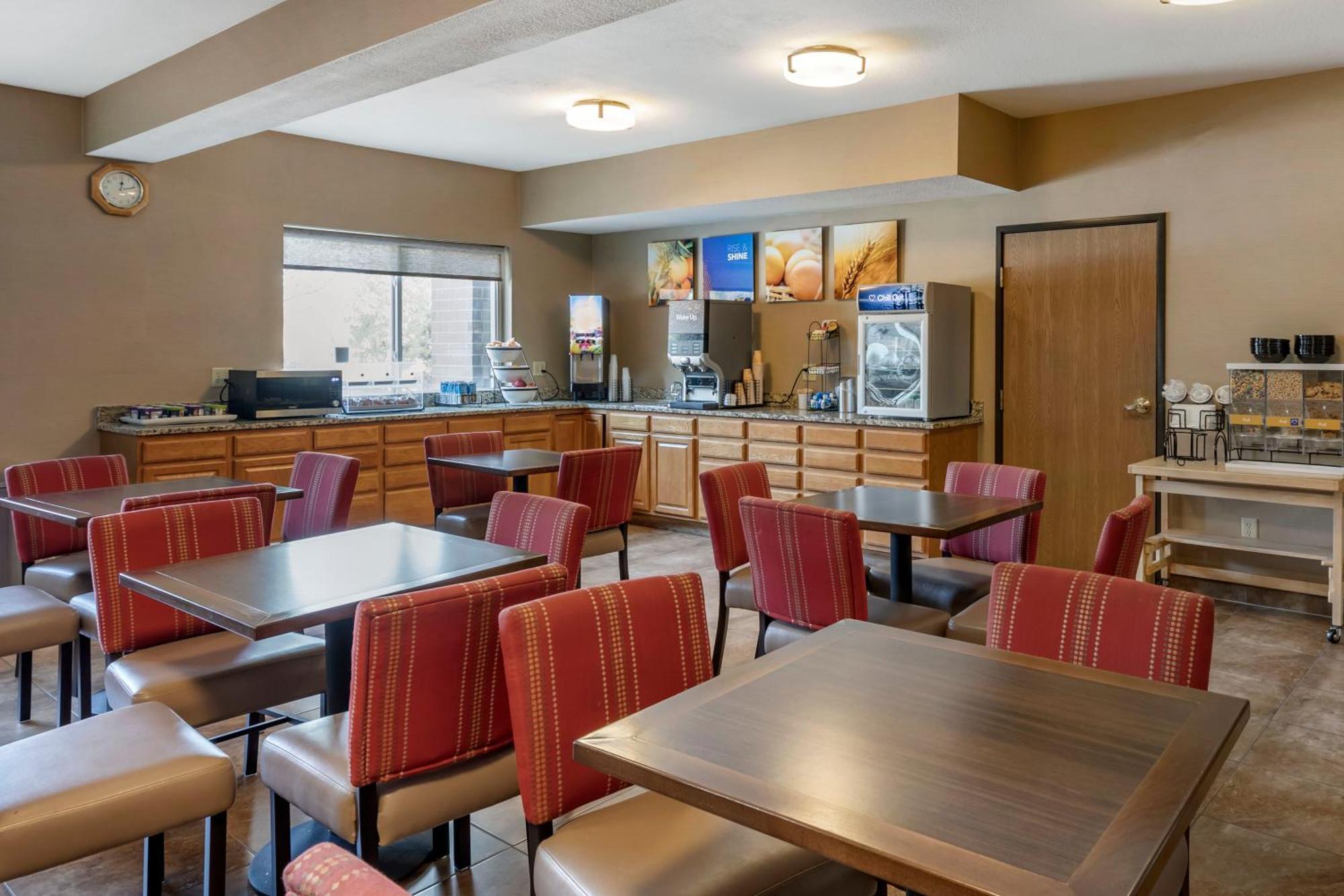 Comfort Inn Denver West Arvada Station Wheat Ridge Exterior foto